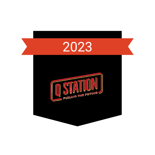 Hoonify Accolade Badge with Q Station Logo 